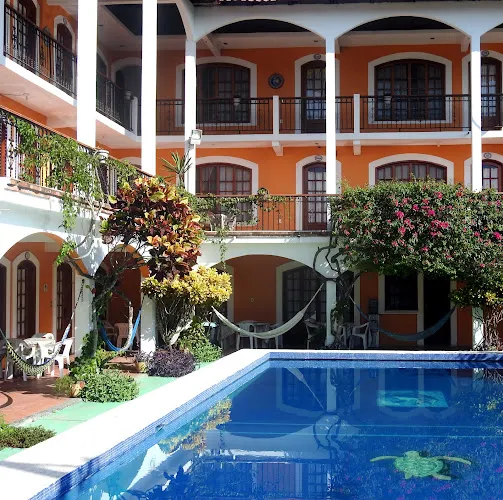 Don Luis Hostal - Sucursal Galeana - Tecolutla