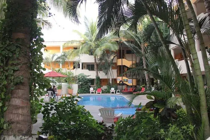 Hotel Palapa Palace Inn