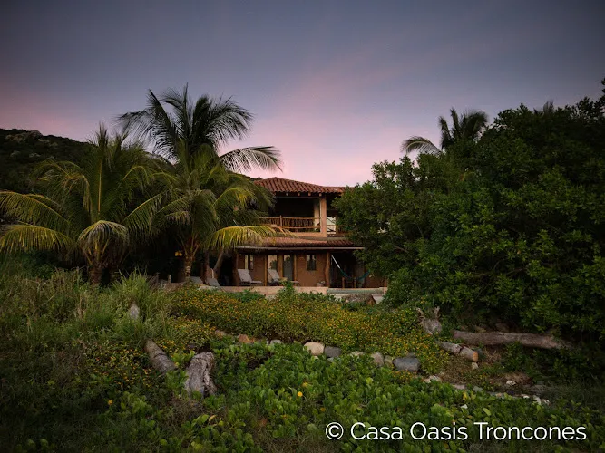 Villas Oasis, Troncones