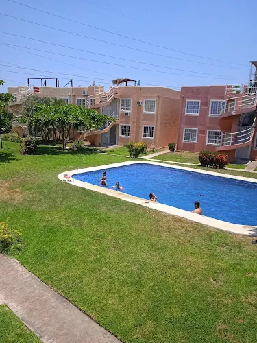 Tulipanes, Acapulco