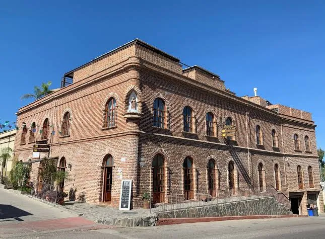 Guaycura Boutique Hotel, Beach Club & Spa