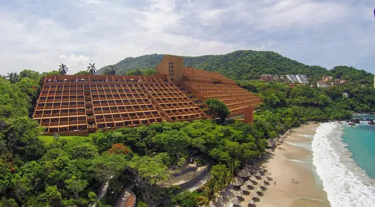 Las Brisas Ixtapa