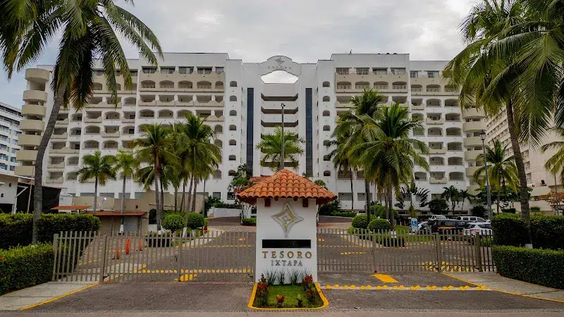 Tesoro Ixtapa Beach Resort