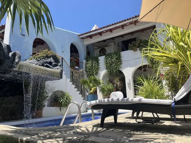 La Casa Que Canta