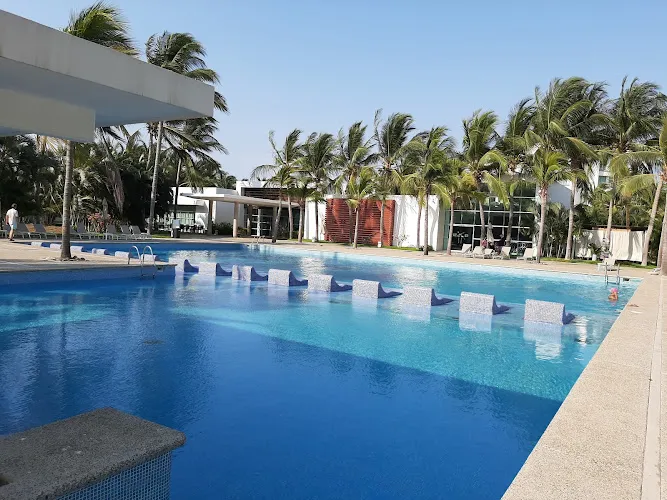 Mayan lakes acapulco
